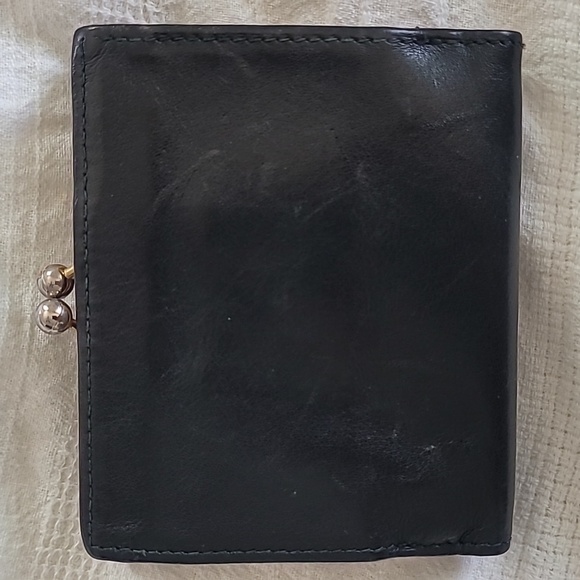 Wallet - Picture 2 of 6